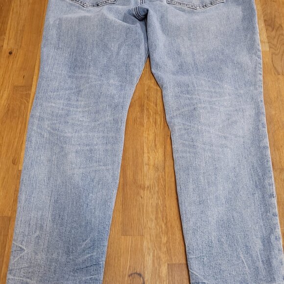 Express Skinny Distressed Light Wash Jeans 32x30 - Picture 4 of 4